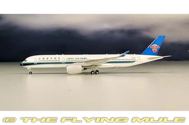 A350-900 1:400 Diecast Model - Phoenix Models PH-PH4CSN1924 - $44.95