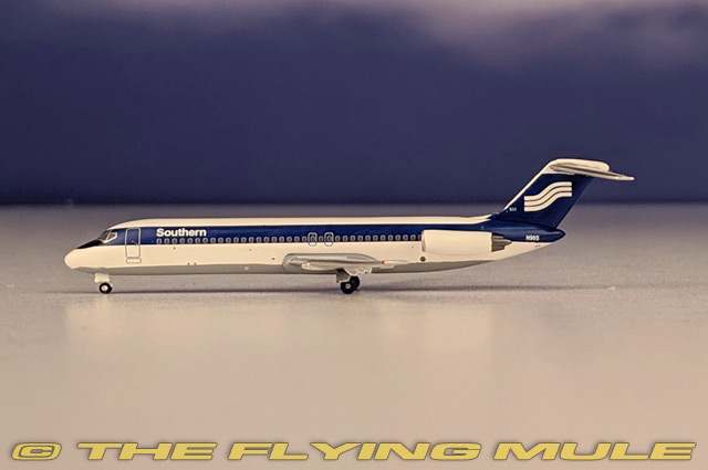 DC-9-30 1:400 Diecast Model - AeroClassics AL-AC419513 - $37.95