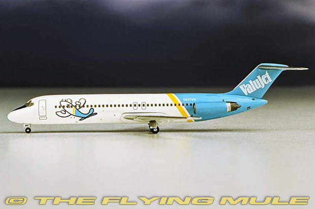 DC-9-30 1:400 Diecast Model - AeroClassics AL-AC419657 - $37.95