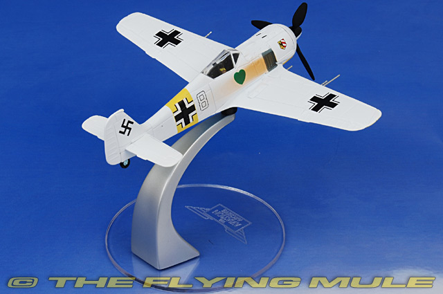 Corgi Aa34301 Fw 190 Diecast Model White 8 Walter Nowotny