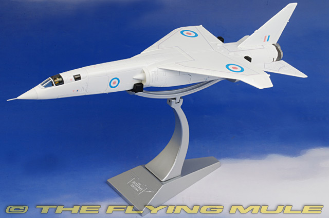 新色追加！ コーギー 1／72 1/72 BAC TSR-2 RAFミュージアム所蔵機 BAC