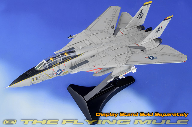 Premium Hobbies F-14A VF-142 Ghostriders 1:72 Model Airplane 125V BOX  DAMAGE