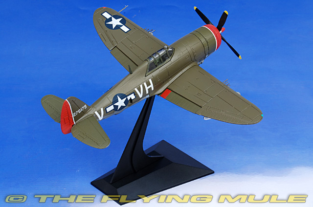 Dragon Models 50125 - P-47 Thunderbolt Diecast Model, 