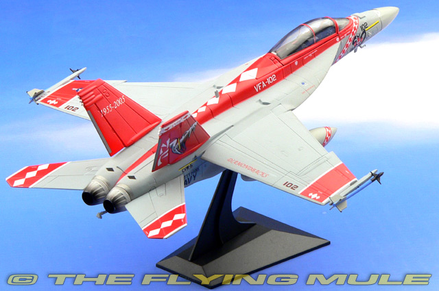 Dragon Models 50172 - F/A-18 Hornet Diecast Model, USN VFA-102 