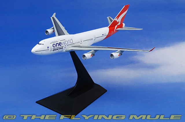 Dragon Models 55573 - 747 Diecast Model, Qantas, VH-OEB