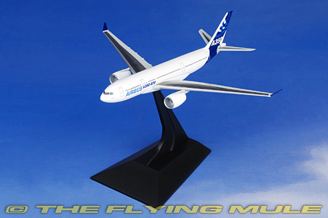 Dragon Models 55898 - A350 Diecast Model, Airbus Industries