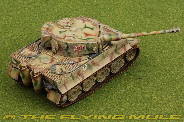 Dragon Models 60021 - Sd.Kfz.181 Tiger Display Model, German Army