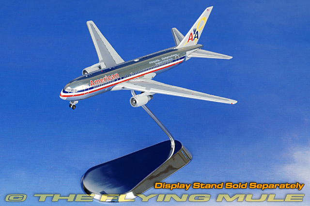 GeminiJets GJAAL1136 - 767-200 Diecast Model, American Airlines 
