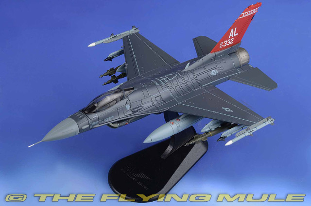 F-16C Fighting Falcon 1:72 Diecast Model - Hobby Master HM-HA38011