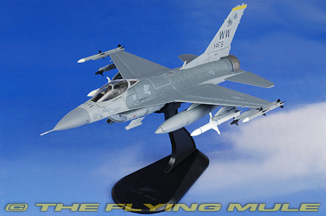 F-16CJ Fighting Falcon 1:72 Diecast Model - Hobby Master HM-HA3824 