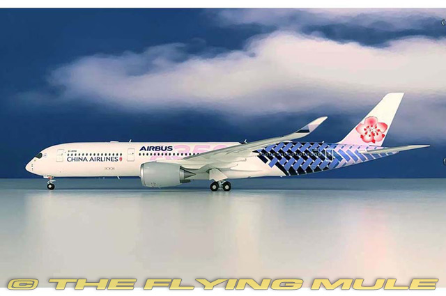 A350-900 1:200 Diecast Model - JC Wings JC-JC2CAL141 - $113.95