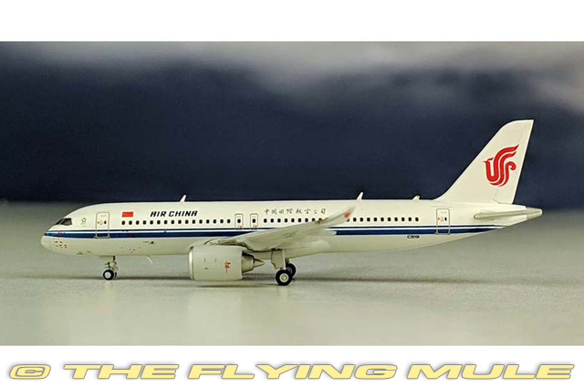 C919 1:400 Diecast Model - JC Wings JC-JC4CCA147 - $41.95