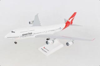 747-400 Display Model, Qantas Airways, VH-OJA, w/Landing Gear