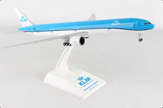 777-300 Display Model, KLM Royal Dutch Airlines, w/Landing Gear